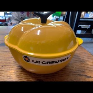 Le Creuset Bell Pepper New